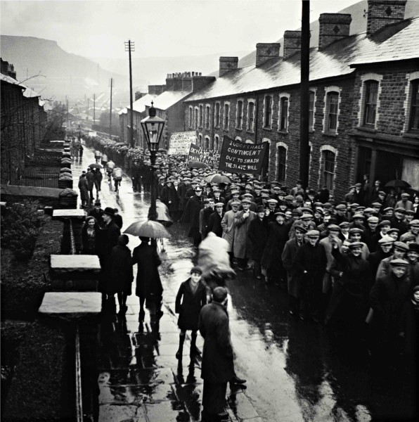 Edith Tudor-Hart (print: Owen Logan), Untitled [Demonstration, South Wales]